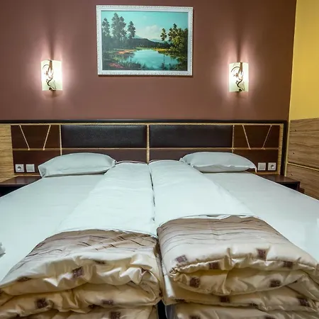 Hotel Luxor 3*