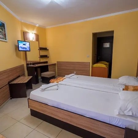 Luxor Hotel 3*