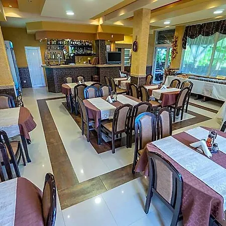 Hotel Luxor 3*